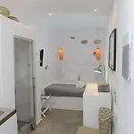 Apartahotel The House Of 8 Mykonos 3*