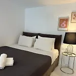 Aparthotel The House Of 8 Mykonos