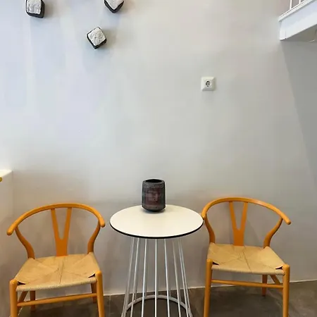 アパートホテル The House Of 8 Mykonos