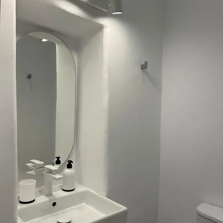 The House Of 8 Mykonos アパートホテル